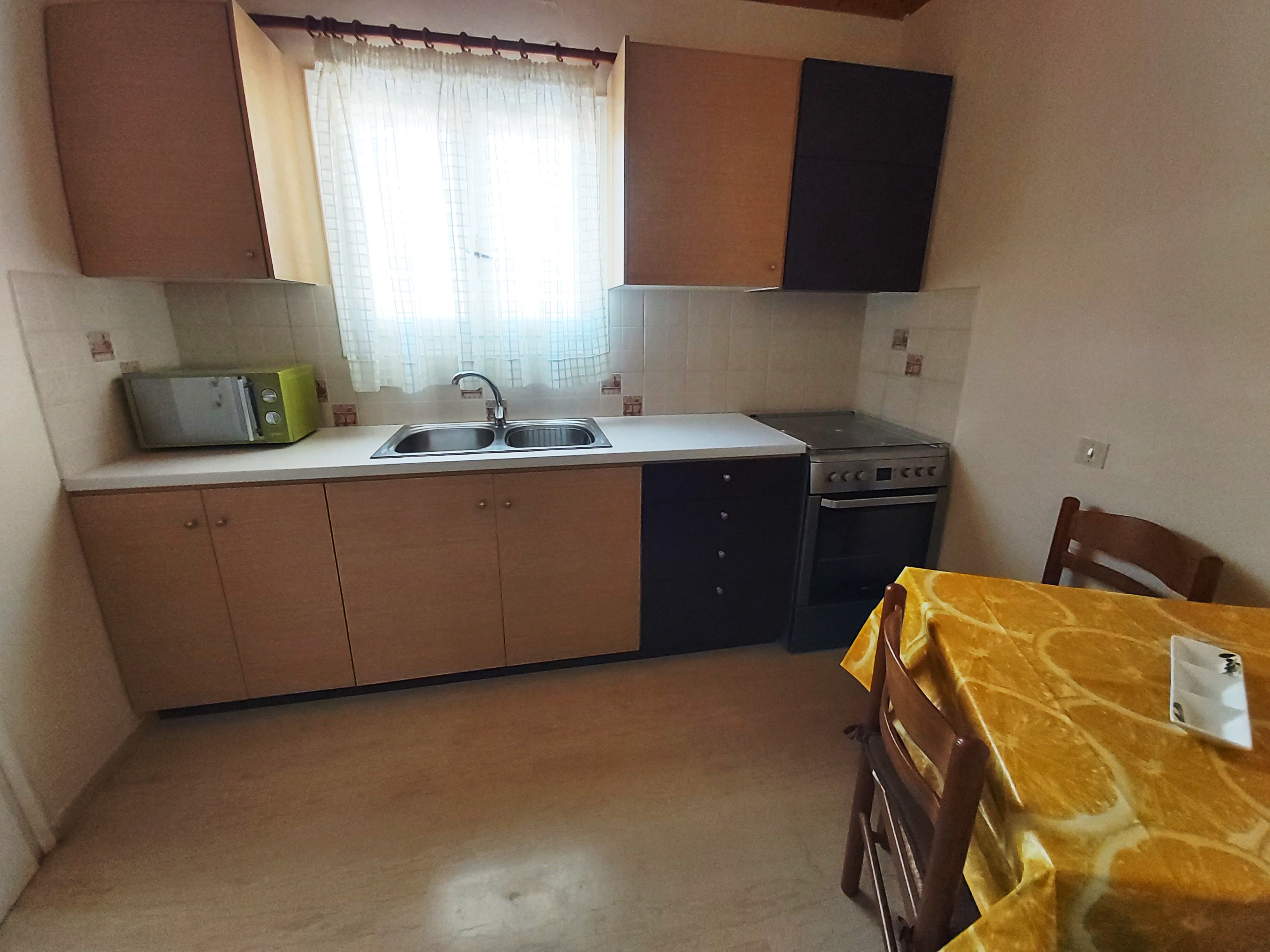 Sea View Apartment 4